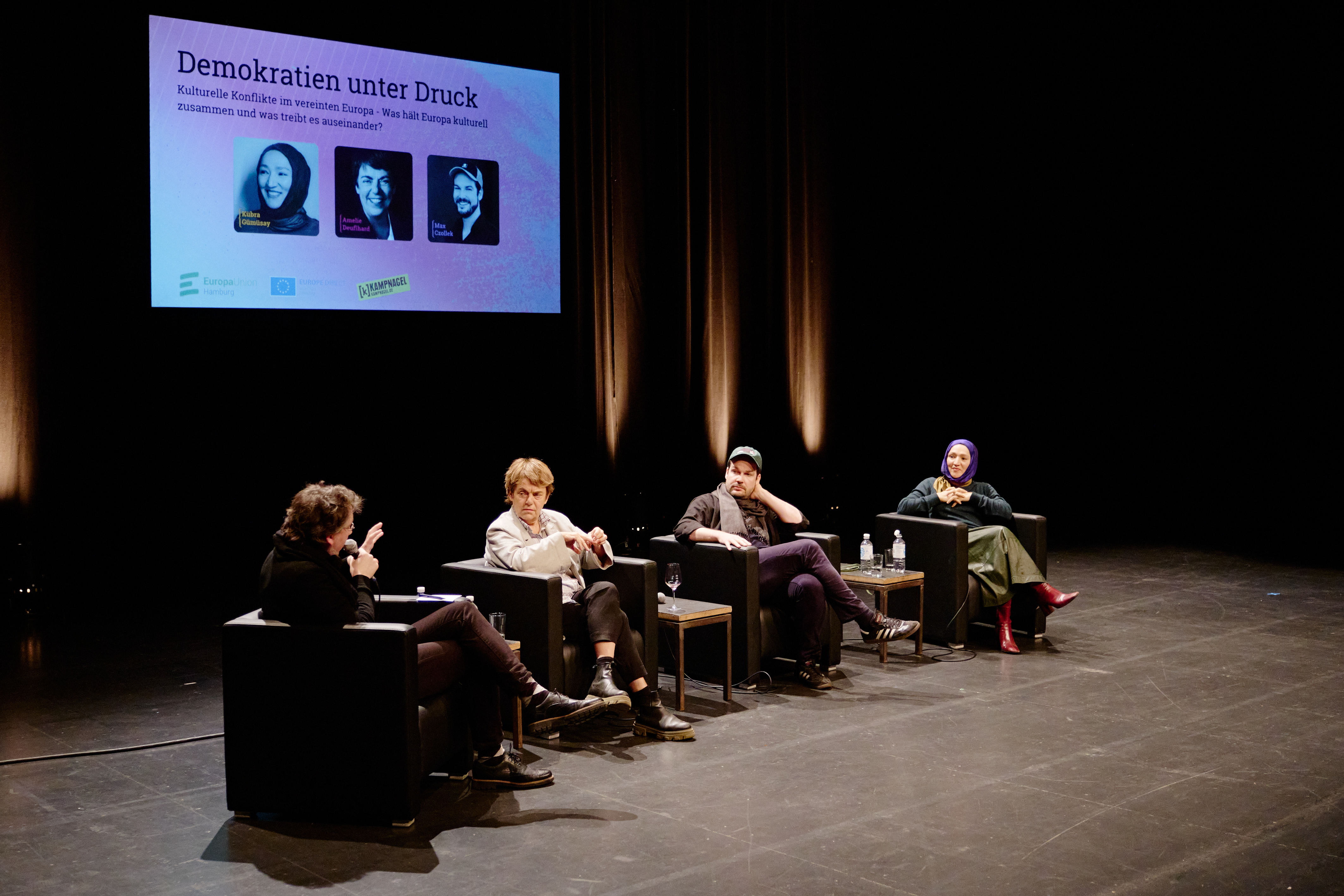 Rückblick: Podiumsdiskussion im Kampnagel